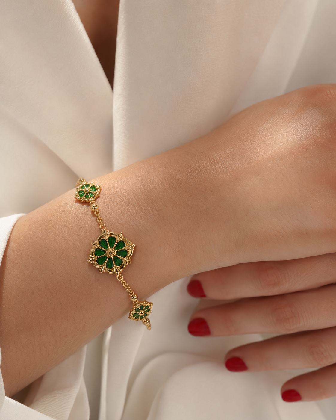 AMBECA jewellery community style left 10
