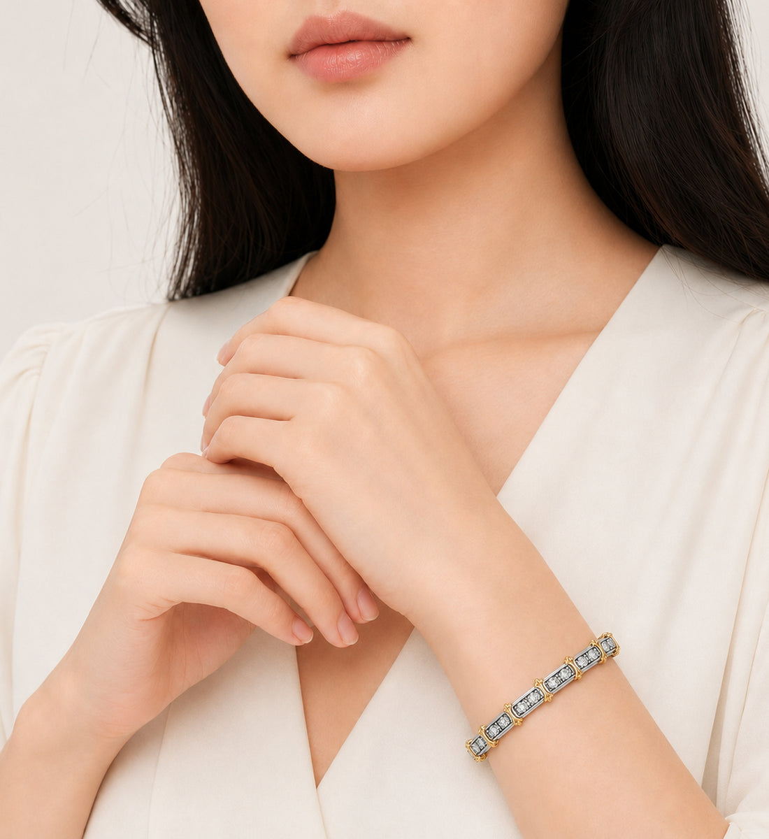Relic Arc Bracelet (Gold)