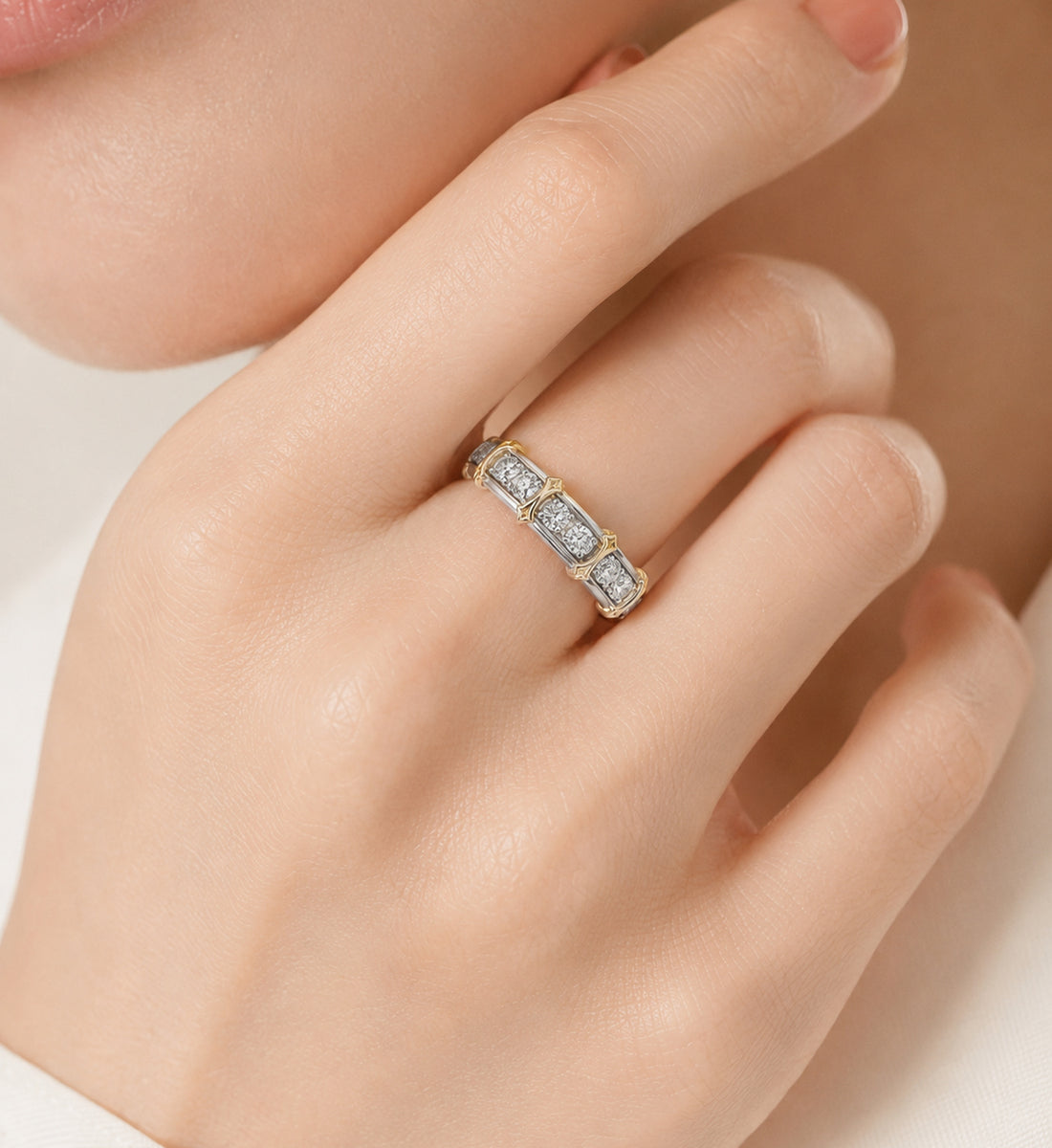 Relic Arc Ring (Gold)