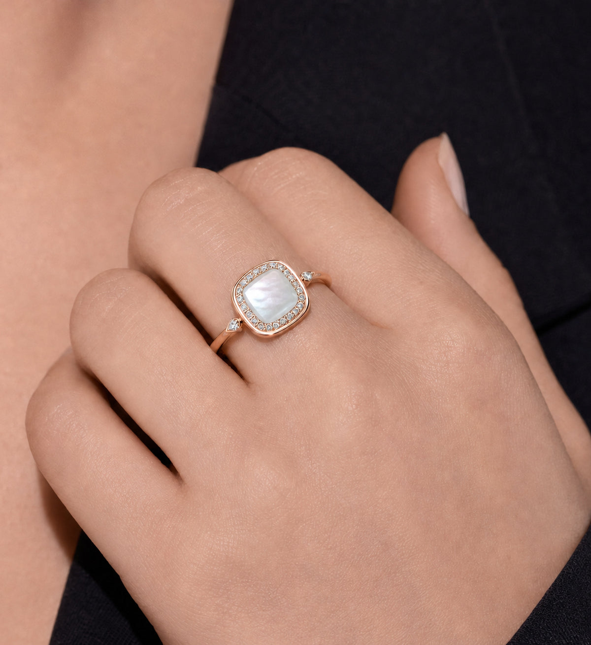 Relic Aura Ring (Pearl White), model styling view