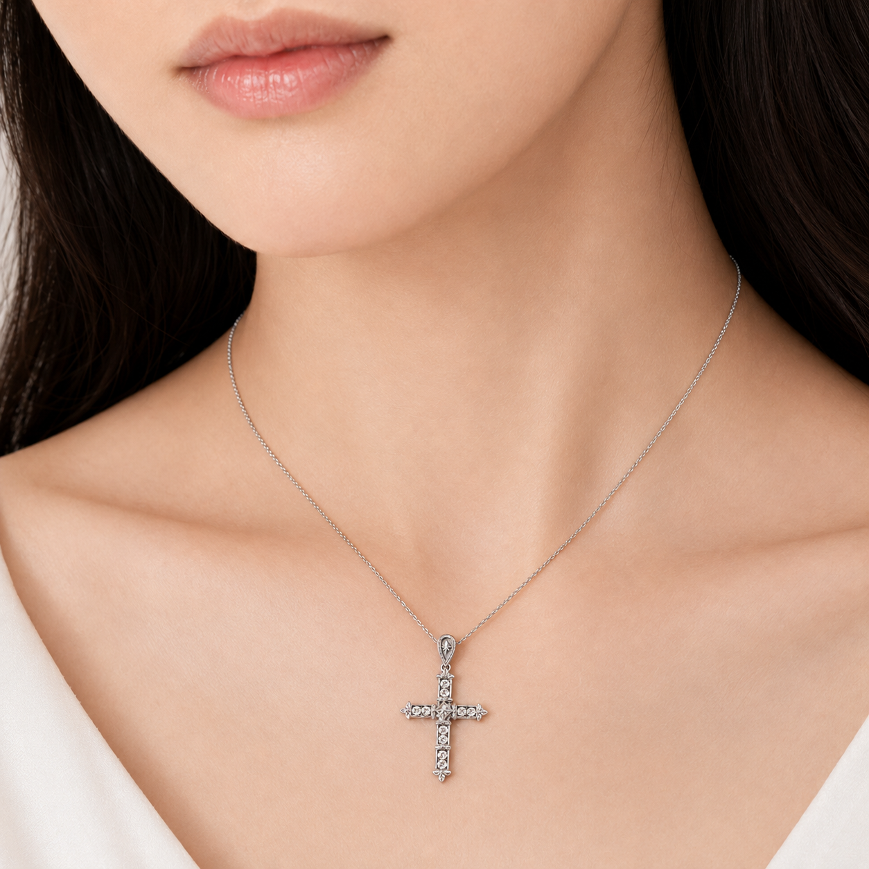 Relic Cross Necklace (Silver)