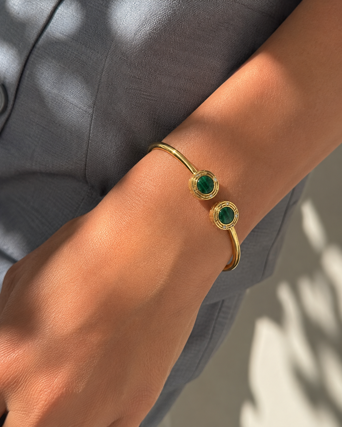 AMBECA jewellery community style left 5