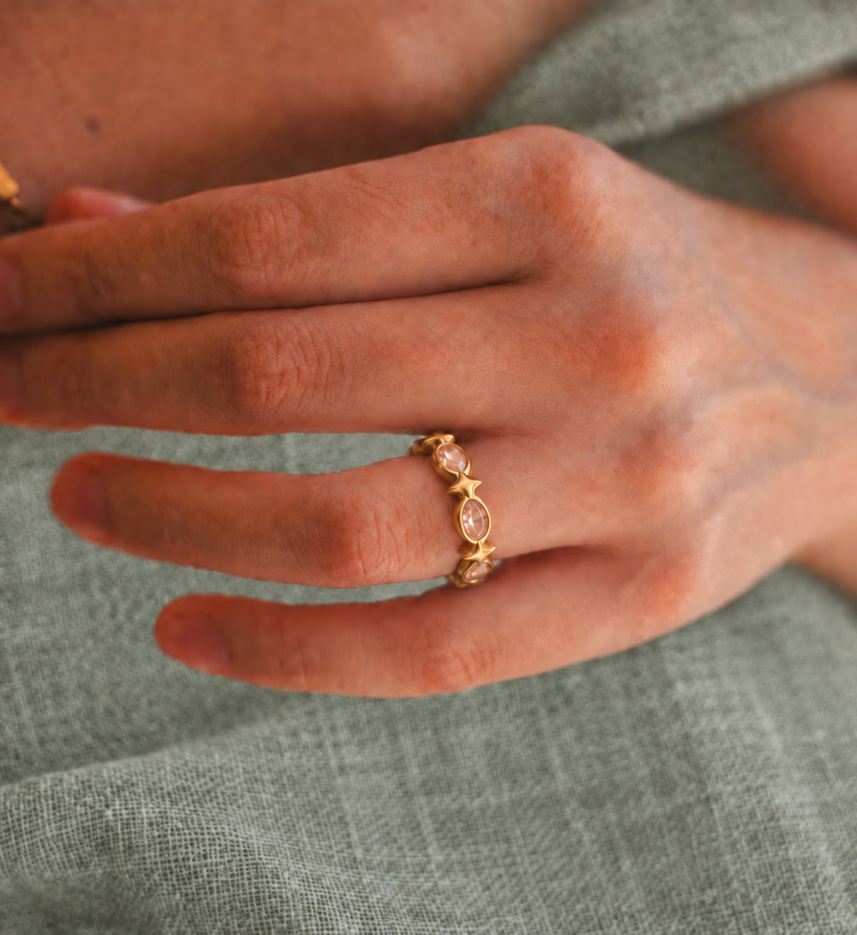 Astra Peach Orbit Ring (Gold), model styling view