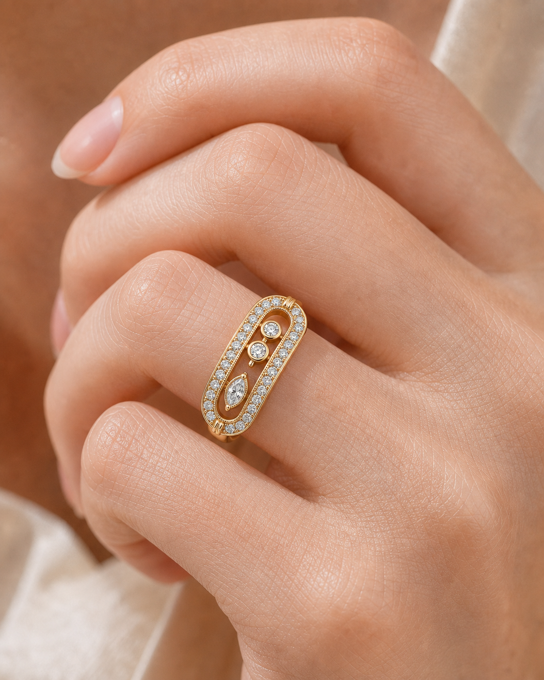 Relic Passage Ring (Gold), model styling view