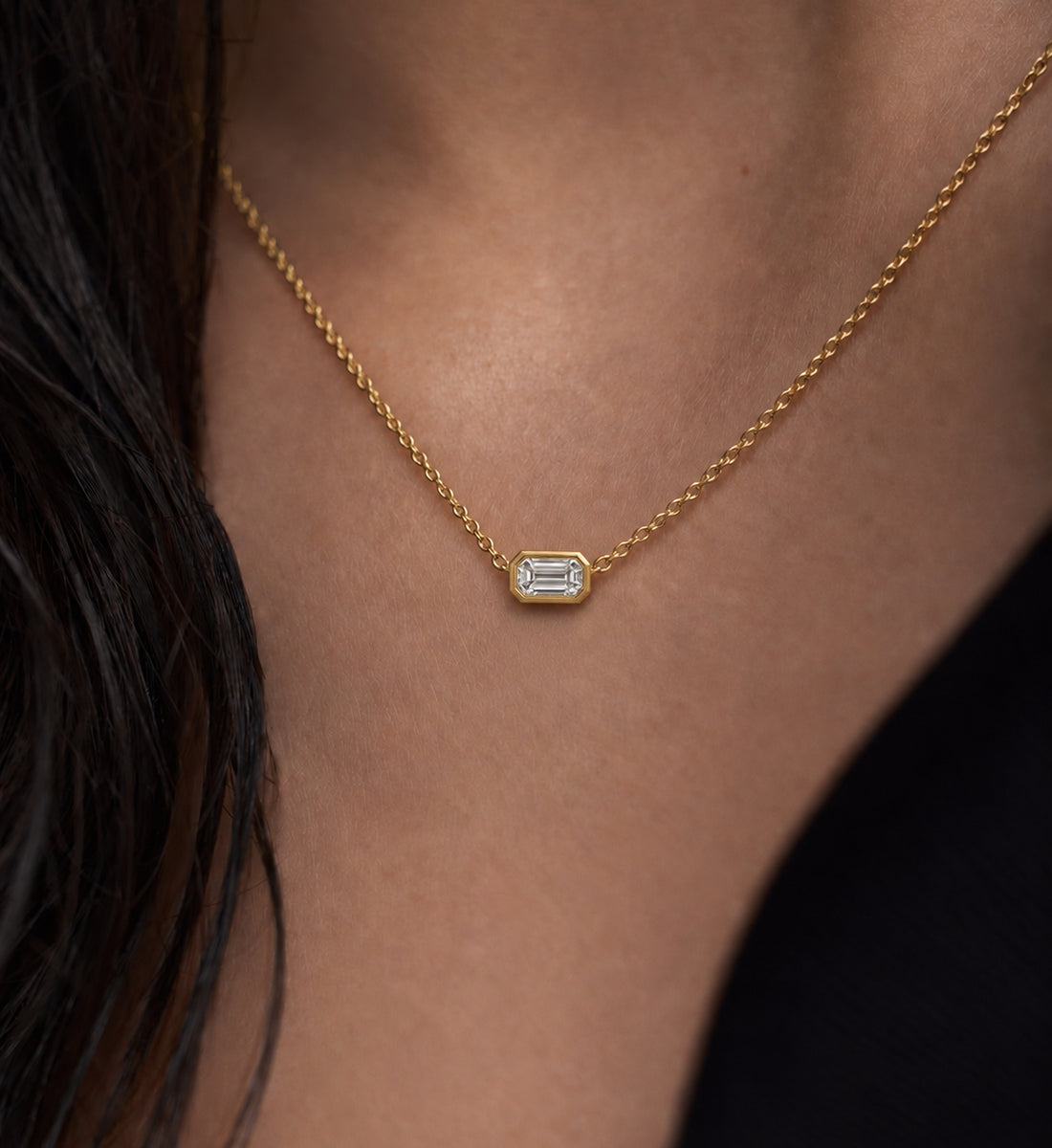 Vela Baguette Pendant Necklace (Gold), full necklace view