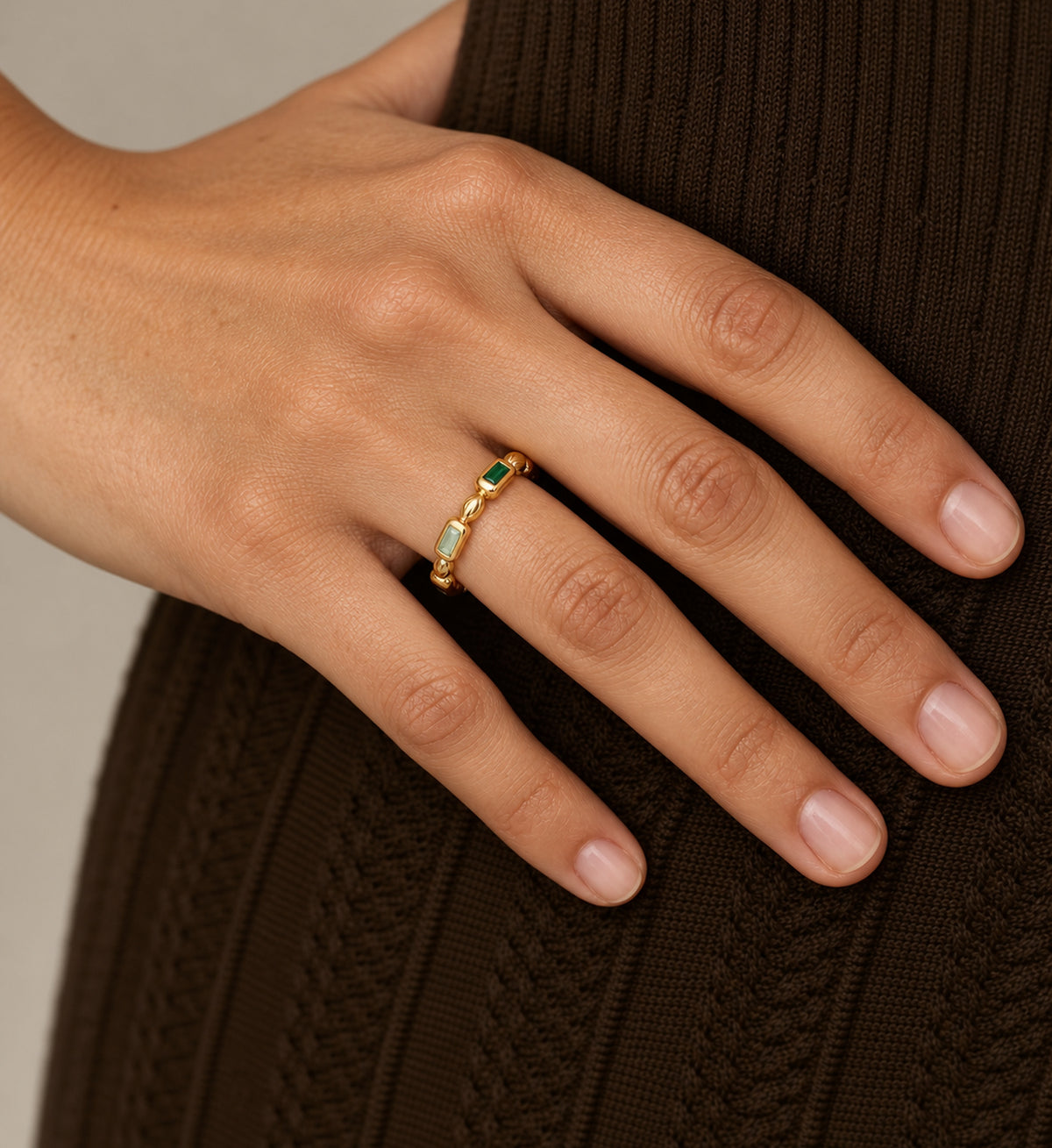 Verda Baguette Link Ring (Gold), model styling view