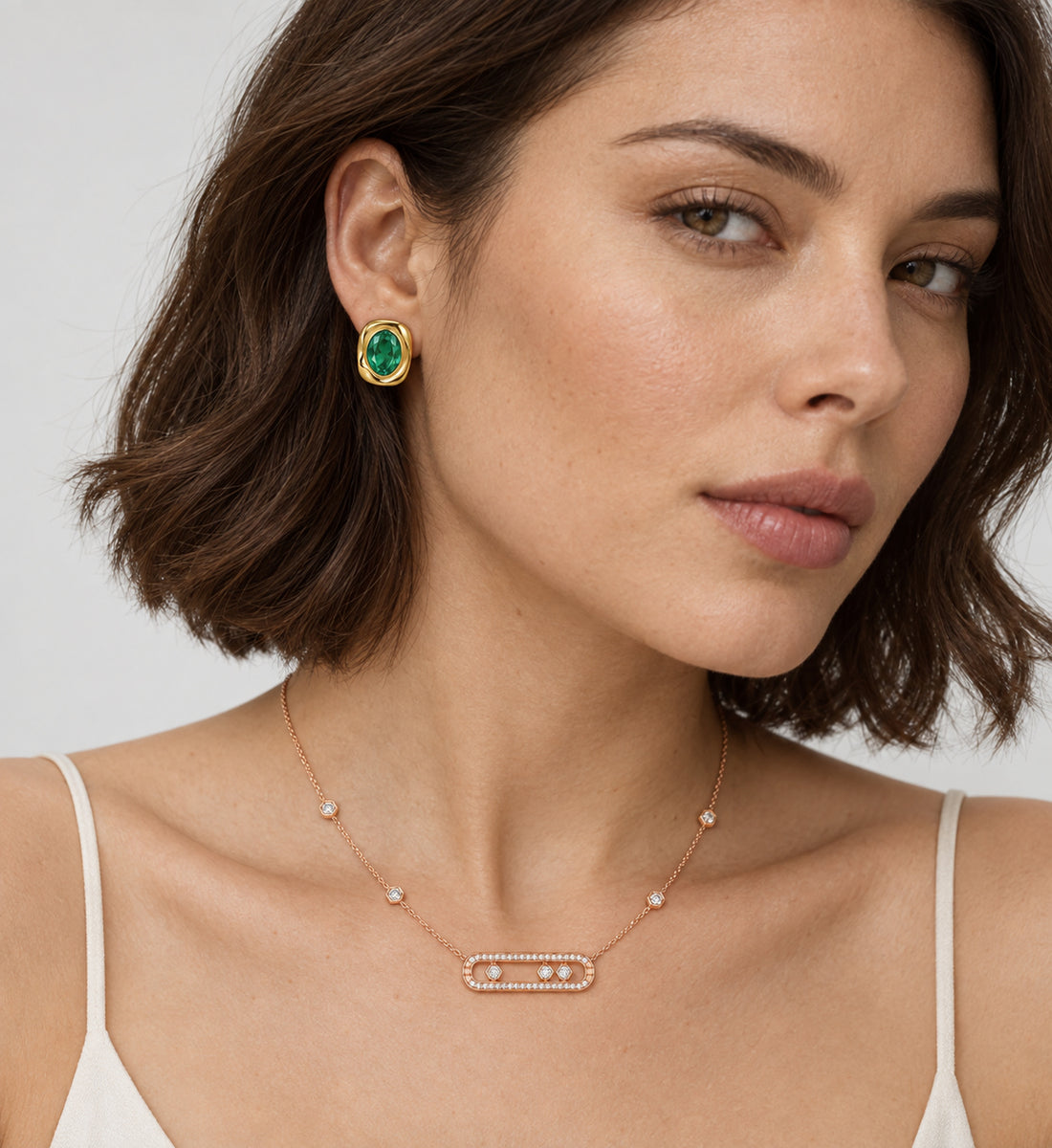 Verda Green Oval Stud Earrings (Gold), front product view